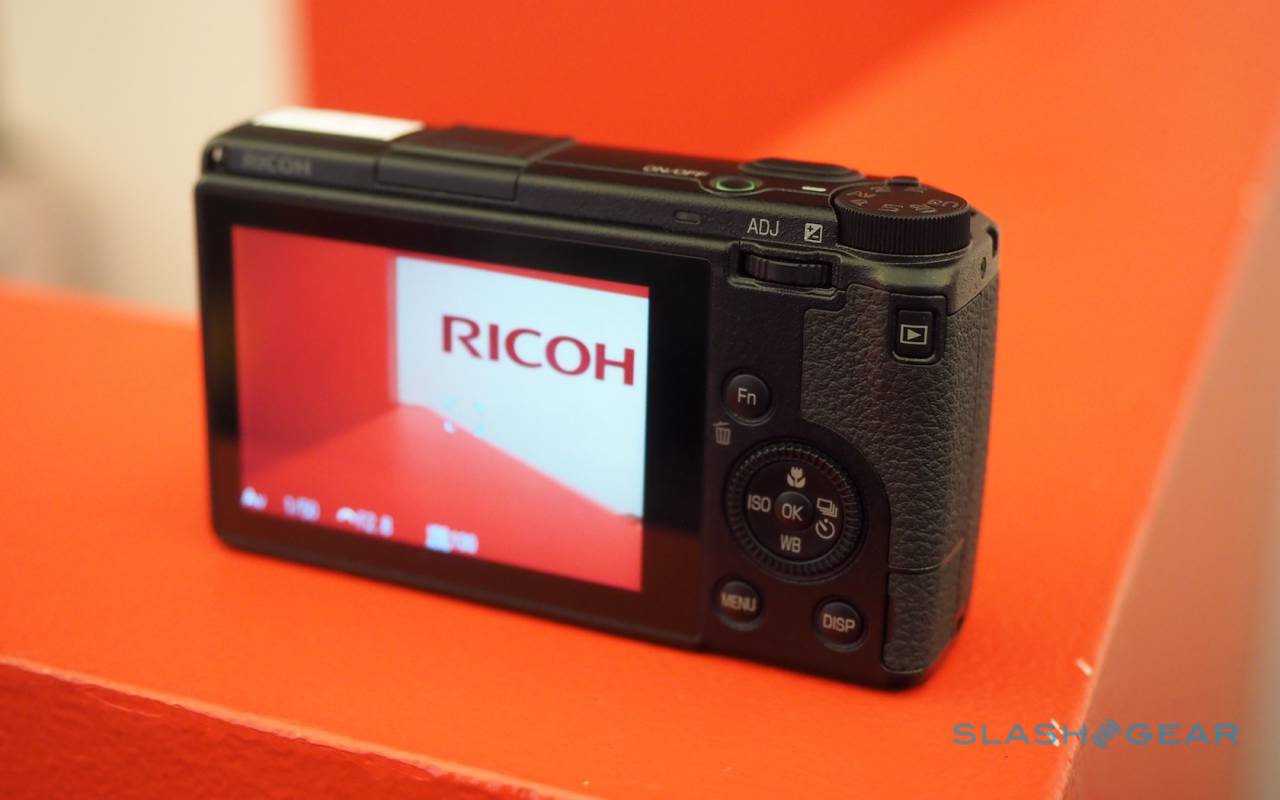 Ricoh GR III hands-on: from photography's new star -