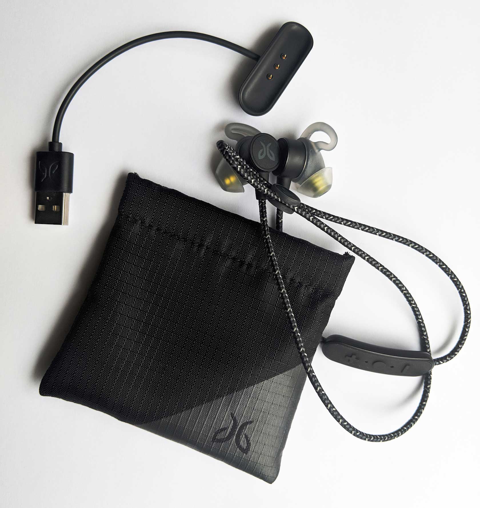tarah pro headphones