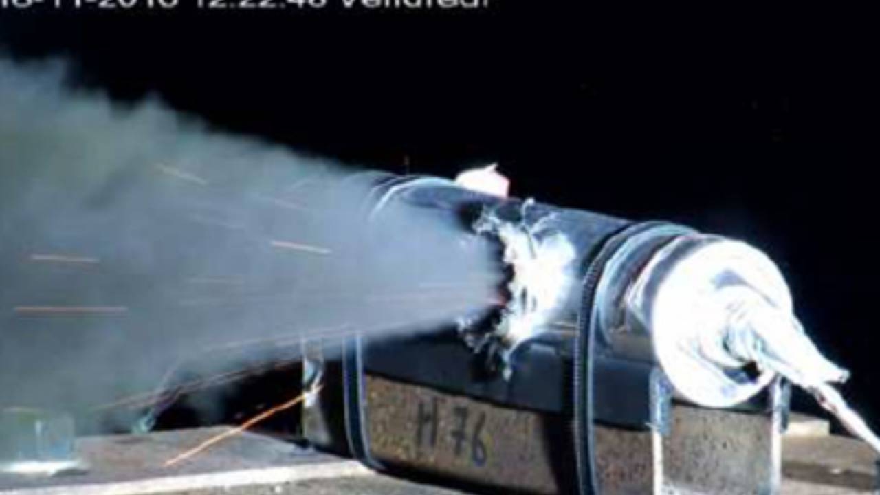 ESA shoots and blows up batteries in project to reduce space debris