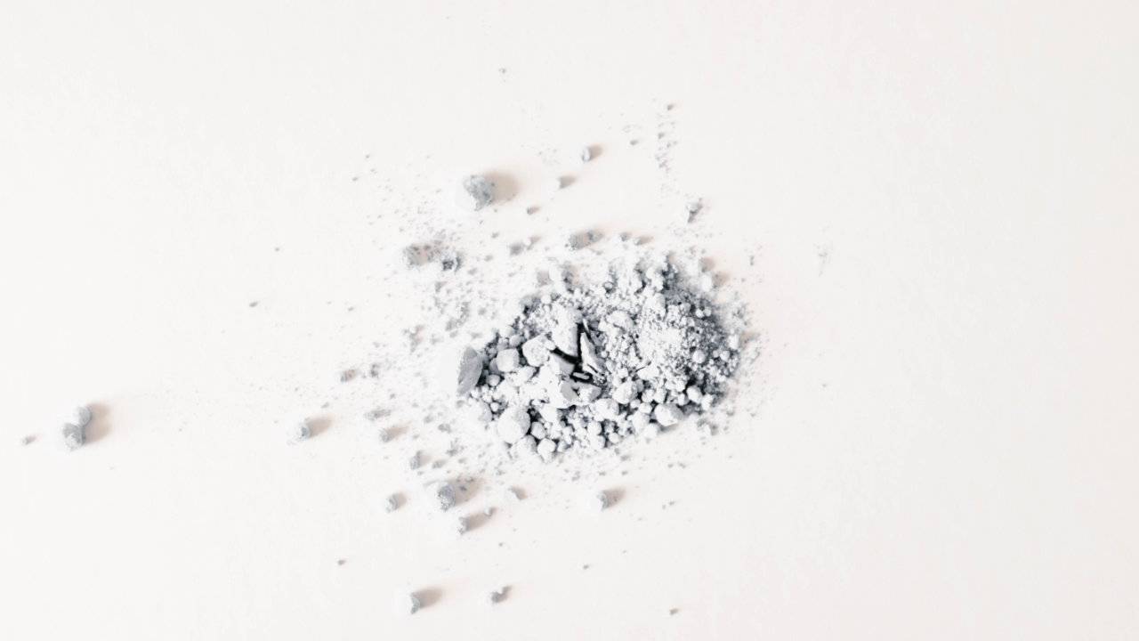 Scientists pulverize smartphones into powder to see what’s inside
