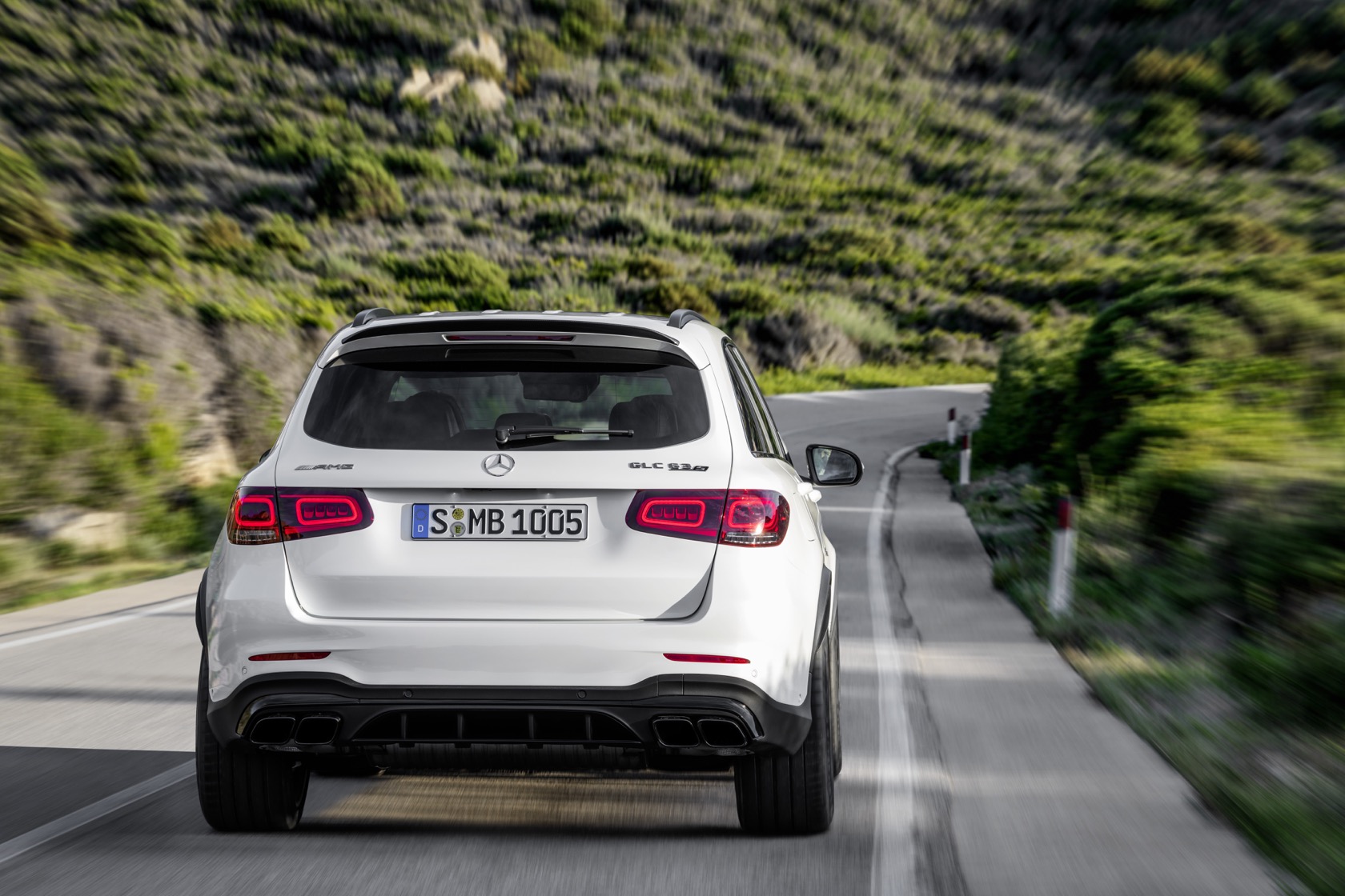 2020 Mercedes Amg Glc 63 Suv And Coupe Get Tech And Dynamics