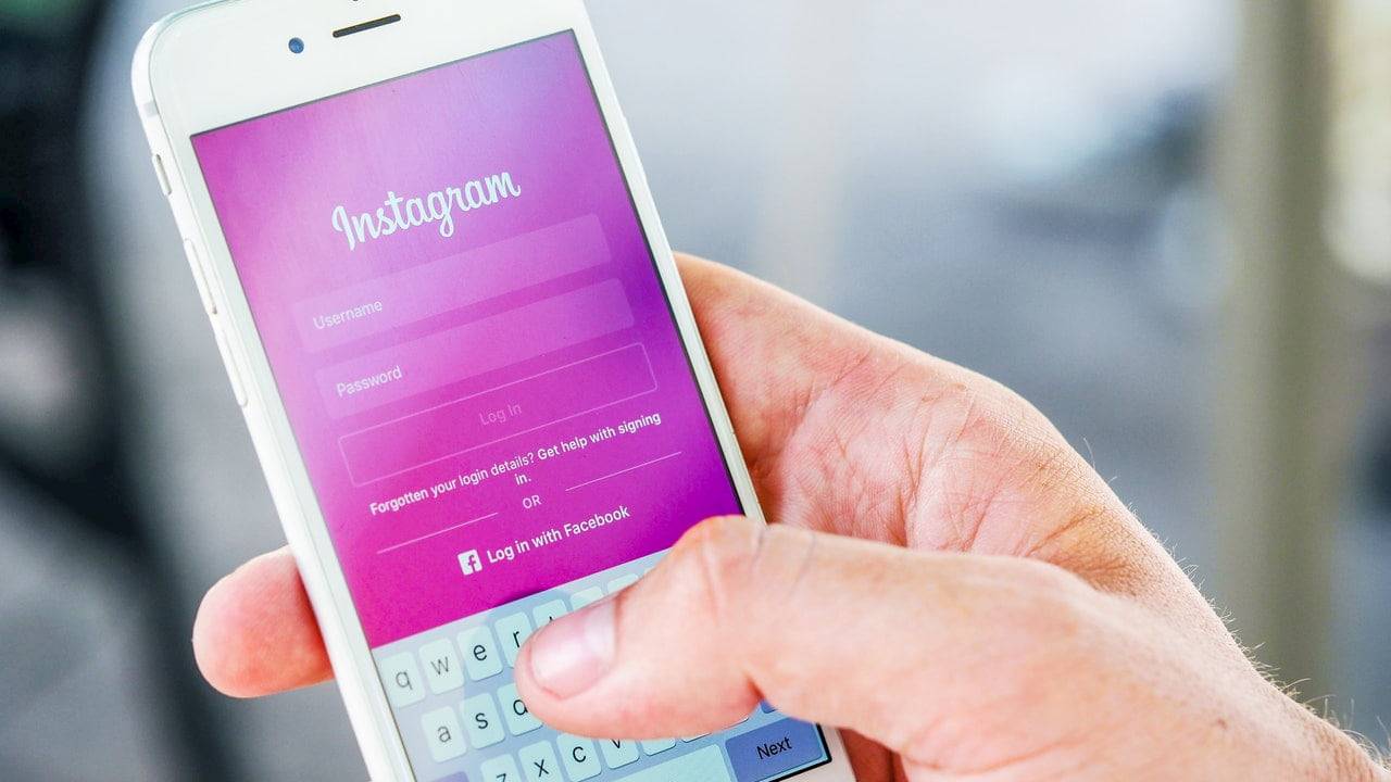 Instagram prototype hides likes for better focus on content