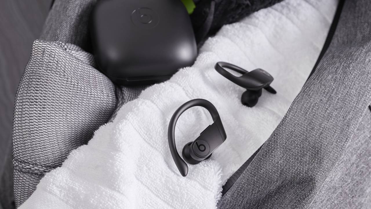 Beats' Powerbeats Pro get a release 