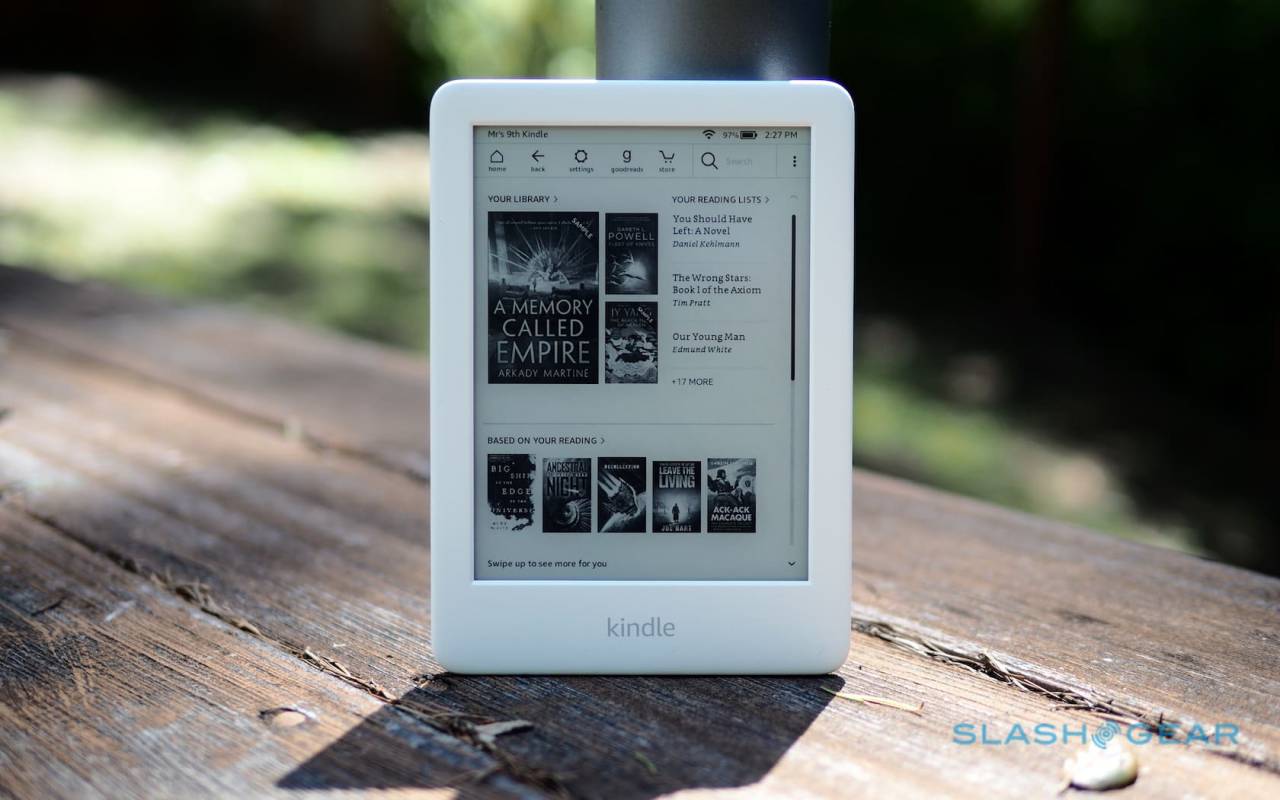 Amazon Kindle 19 Review A Brighter Ereader Slashgear