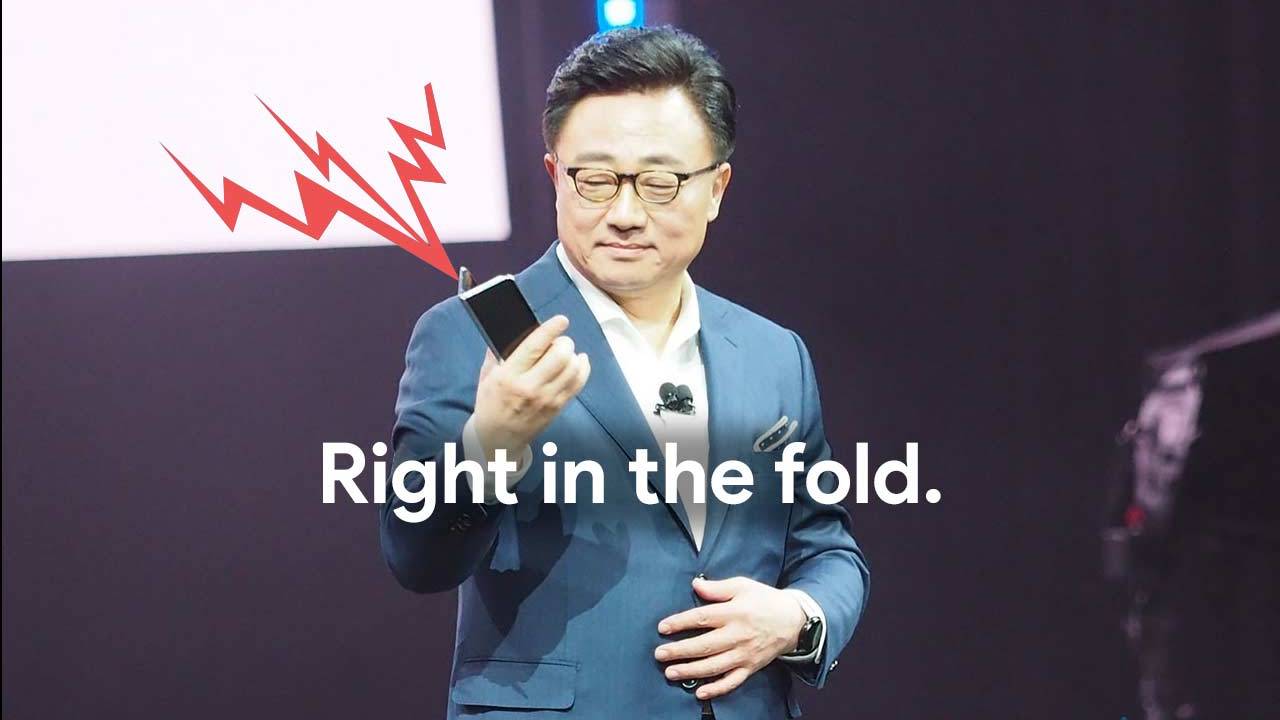 Breaking: Galaxy Fold review unit phones (literally)