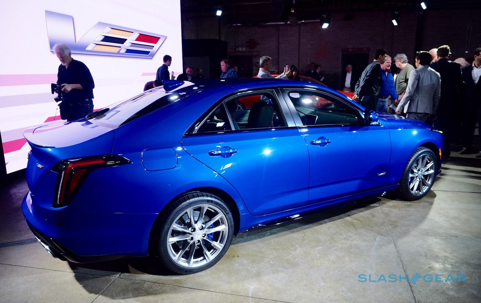 2020 Cadillac CT4-V and CT5-V Gallery - SlashGear 2020 Cadillac CT4-V and CT5-V Gallery - SlashGear