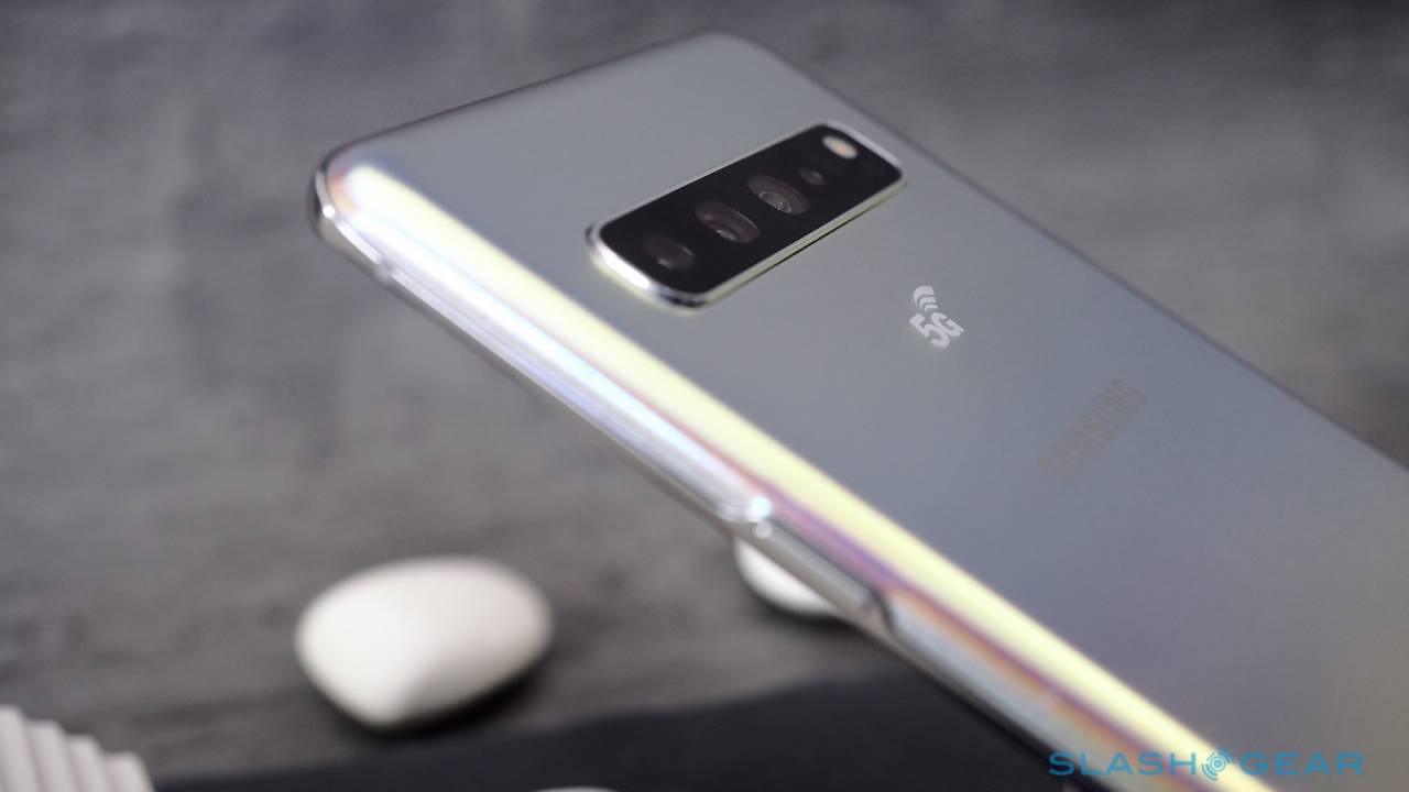 Android Q will get 5G network health data from Qualcomm’s chips