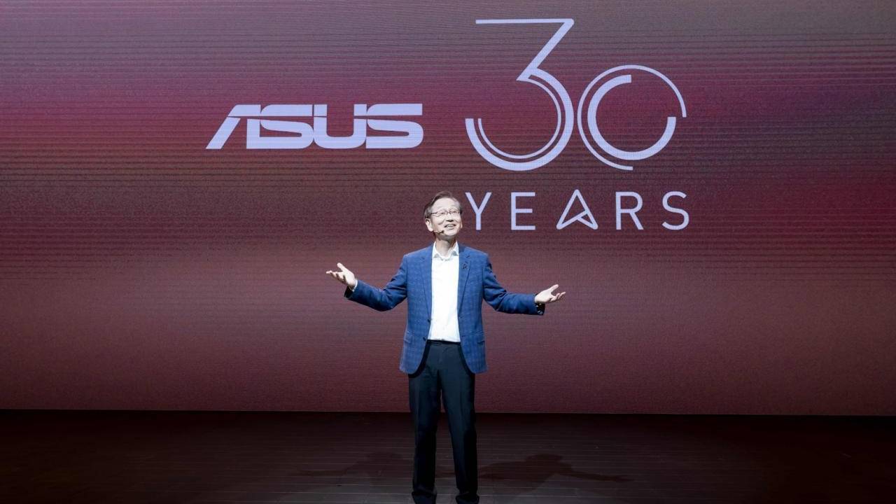 ASUS ZenBook Edition 30, ZenScreen Touch celebrate company’s 30 years