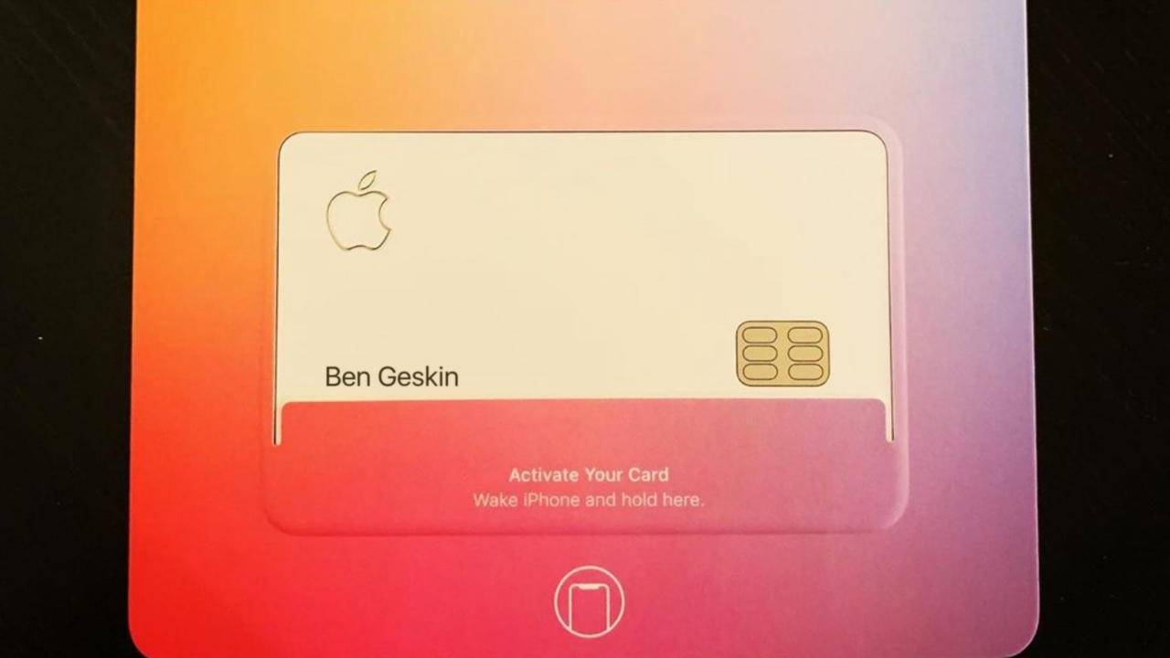 Apple Card shows up in the flesh with its minimalist design