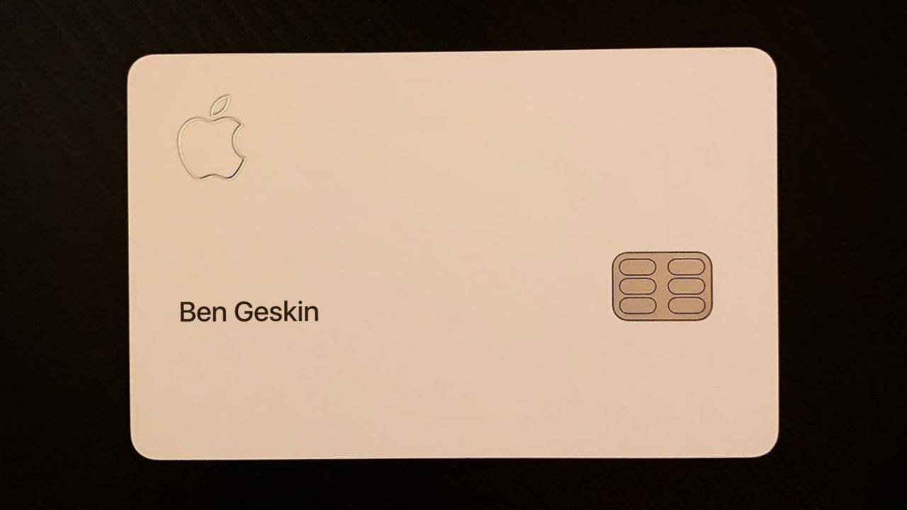 Apple Card shows up in the flesh with its minimalist design - SlashGear