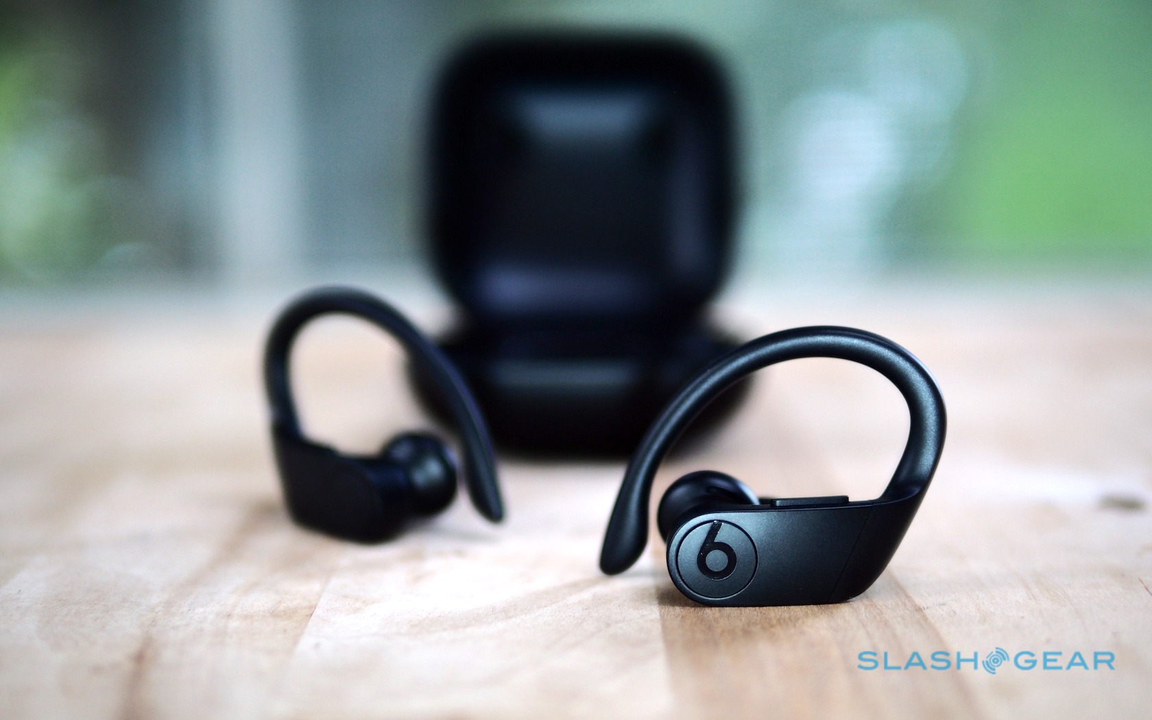 powerbeats pro ambient sound