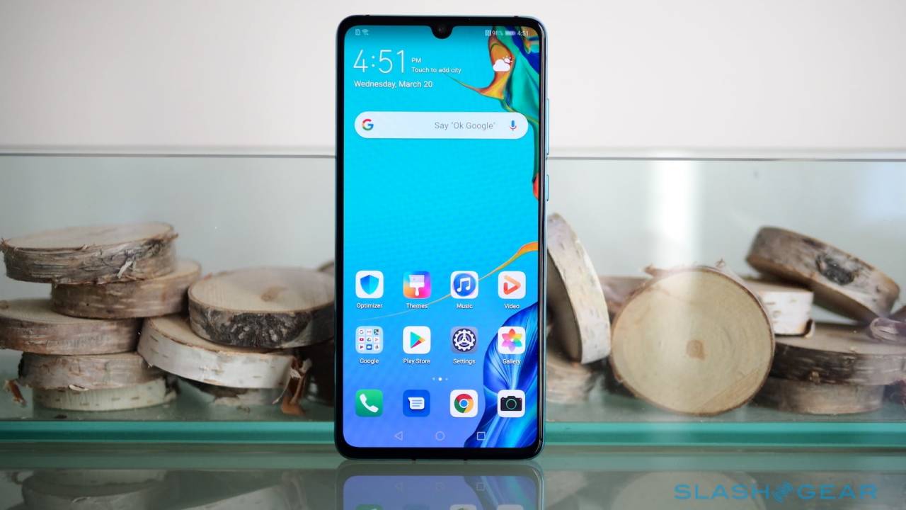 ARM to suspend business ties with Huawei
