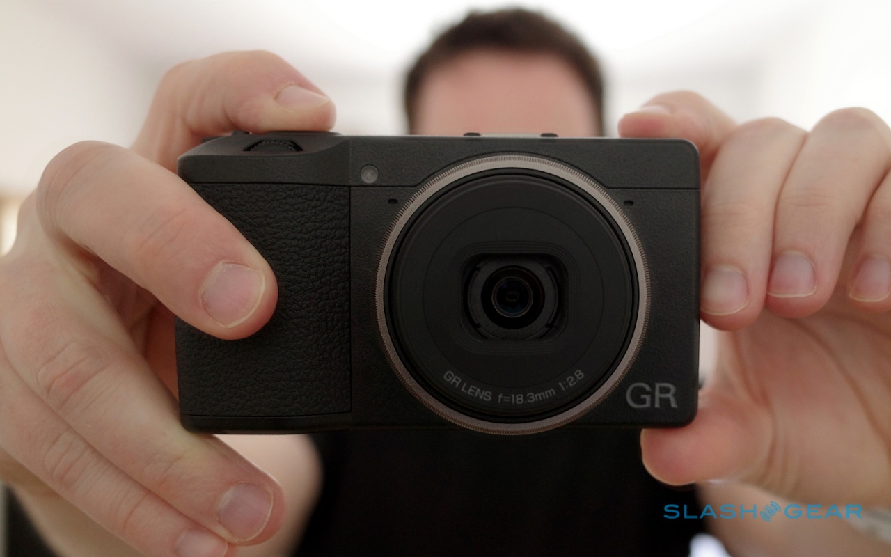 Niet verwacht Zuiver Snel Ricoh GR III Review: Tiny camera, huge appeal - SlashGear