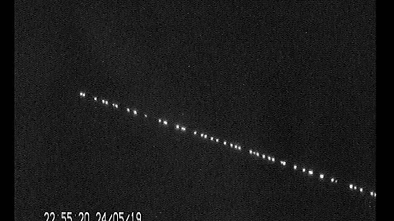 SpaceX Starlink satellites create a celestial dot-to-dot