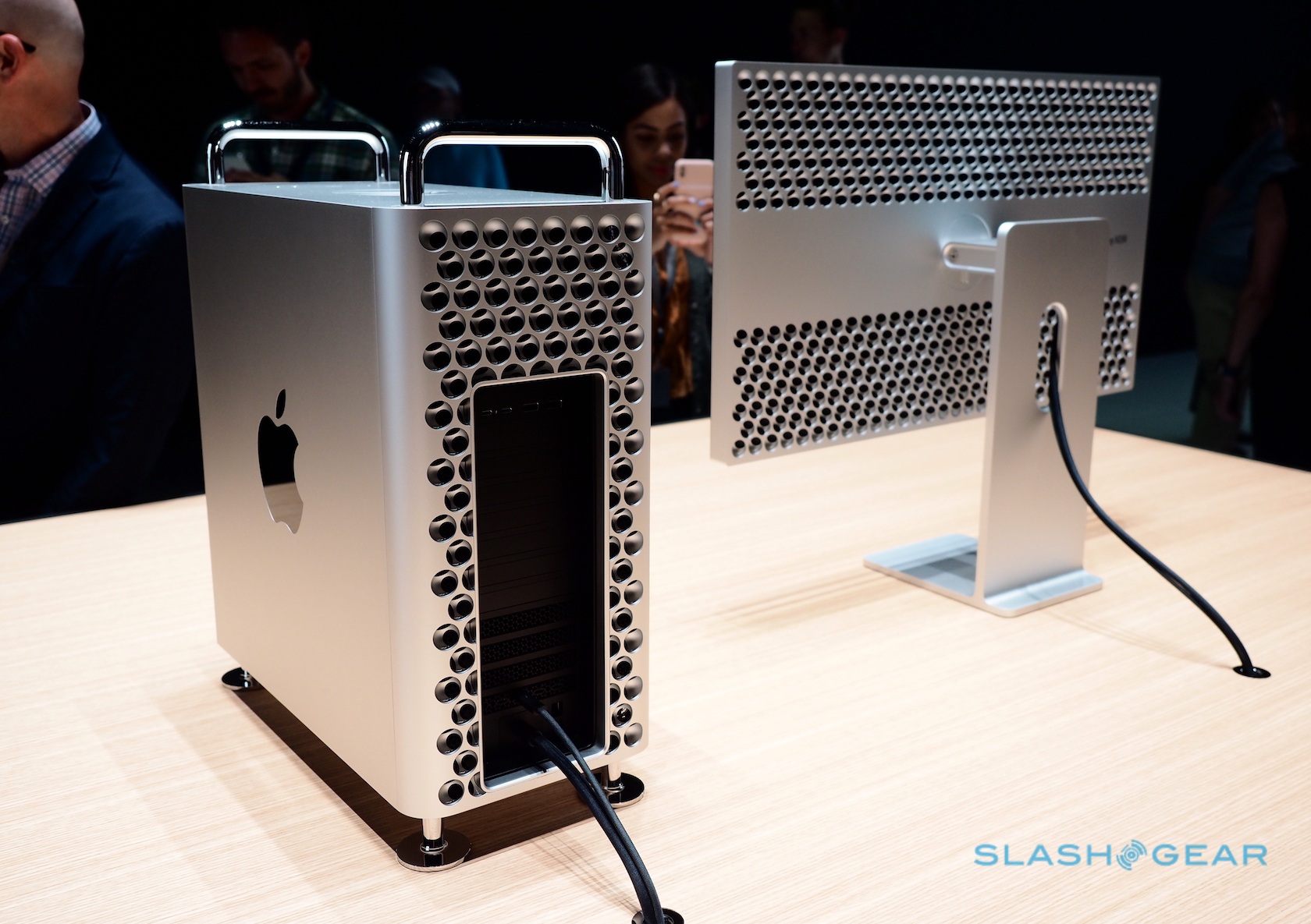最初の Apple Mac 動作未確認 Pro - デスクトップ型PC - qualitylabelnepal.com