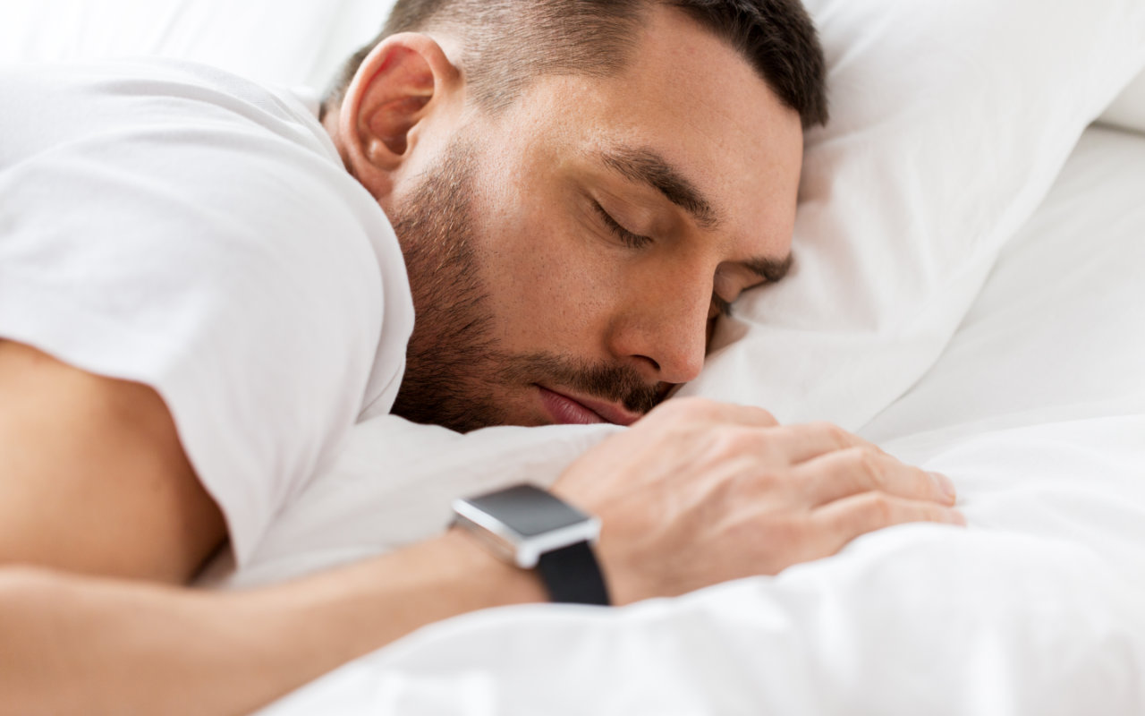 smartwatch track sleep