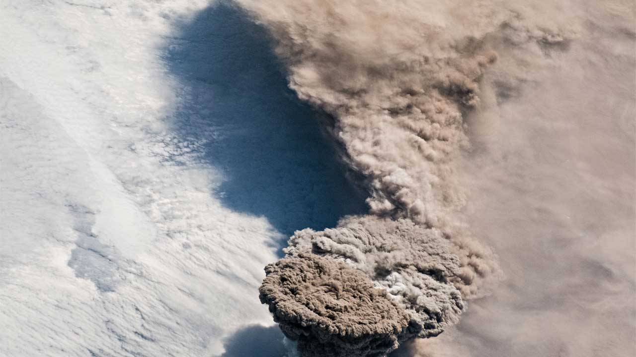 Rare eruption of Raikoke Volcano snapped from ISS