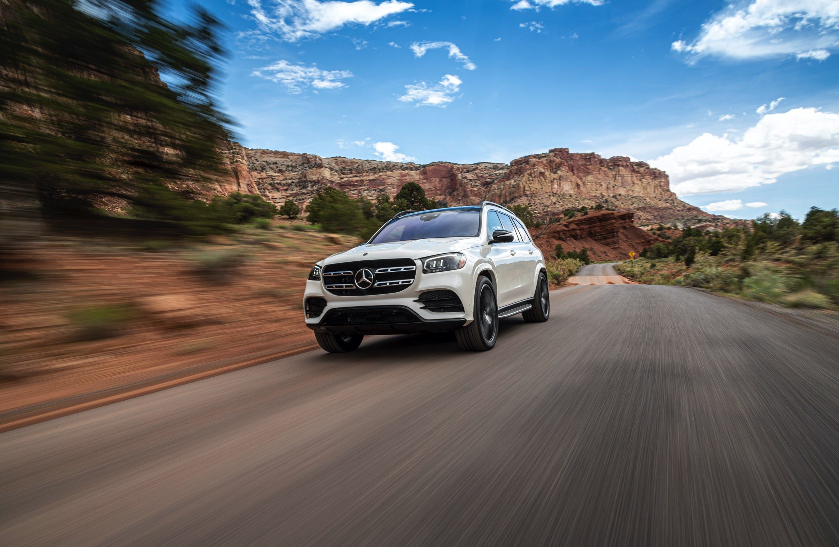 Mercedes Benz Gls First Drive Review The Suv That Thinks It S An S Class Slashgear