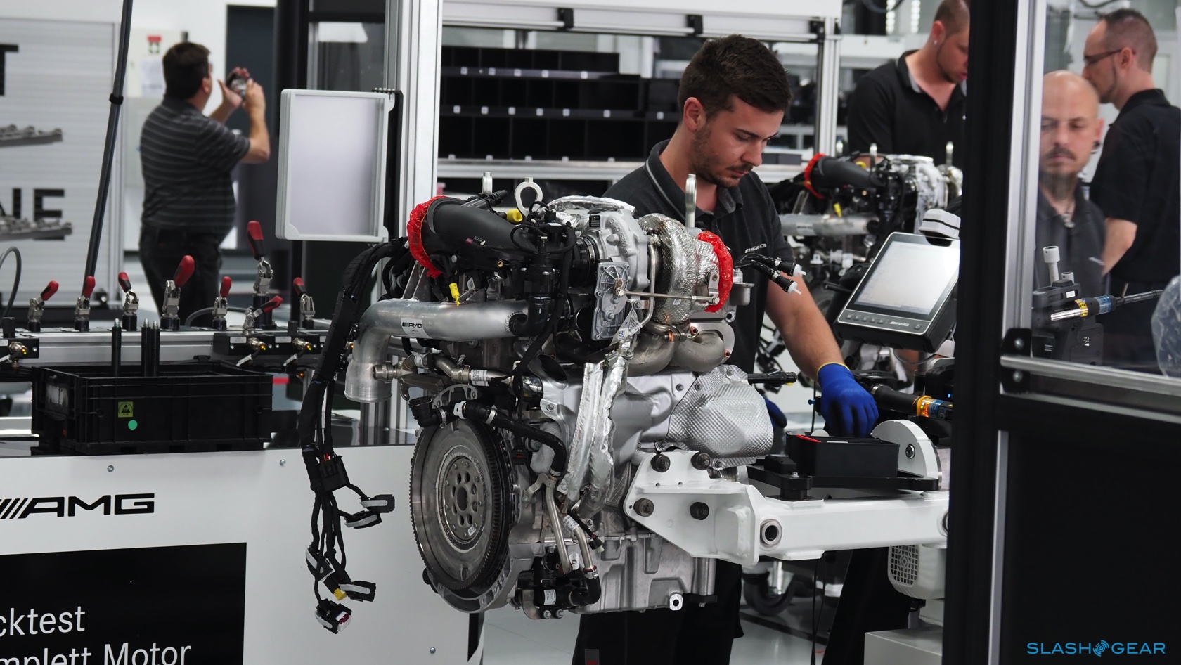 How MercedesAMG Made The Most Powerful Turbo FourCylinder Engine In