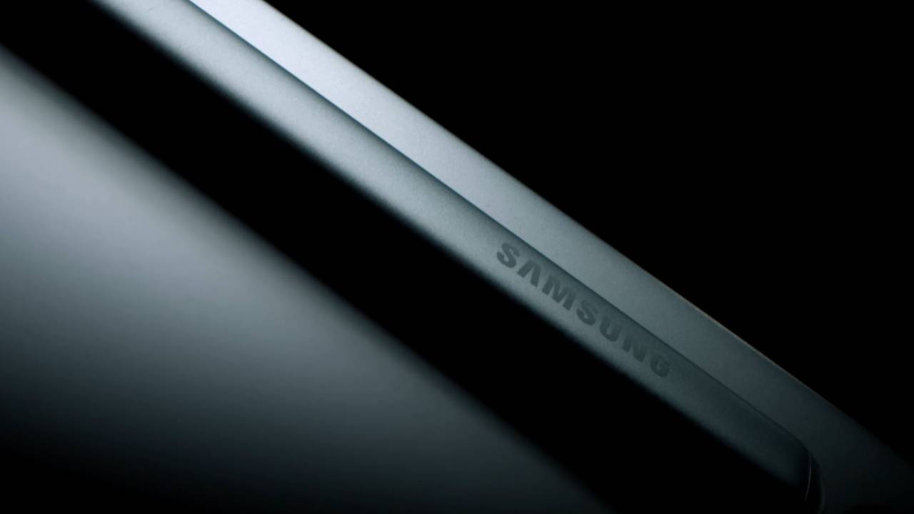note 10 free watch
