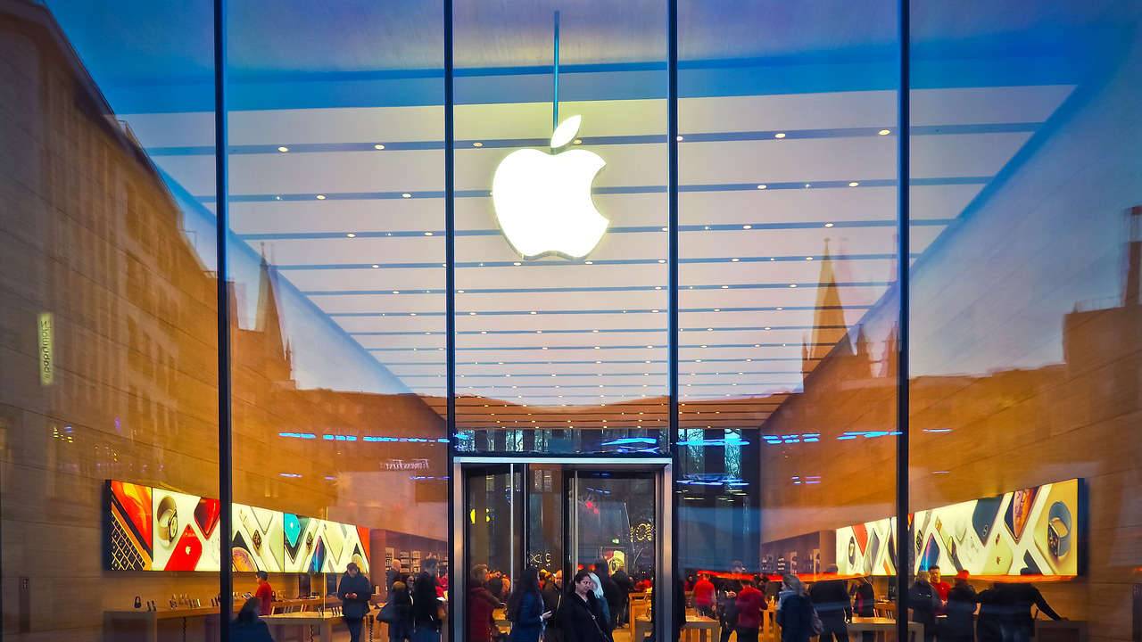Apple reveals $53.8b Q3 2019 revenue and new Services record