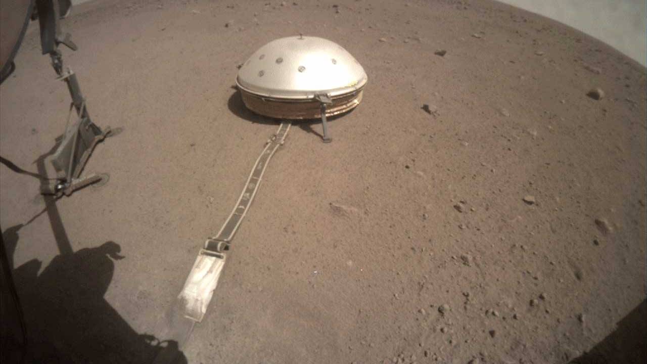 NASA’s InSight uncovers “mole” probe