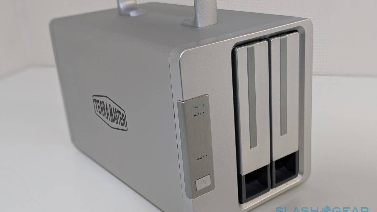 TerraMaster D2 Thunderbolt 3 Review