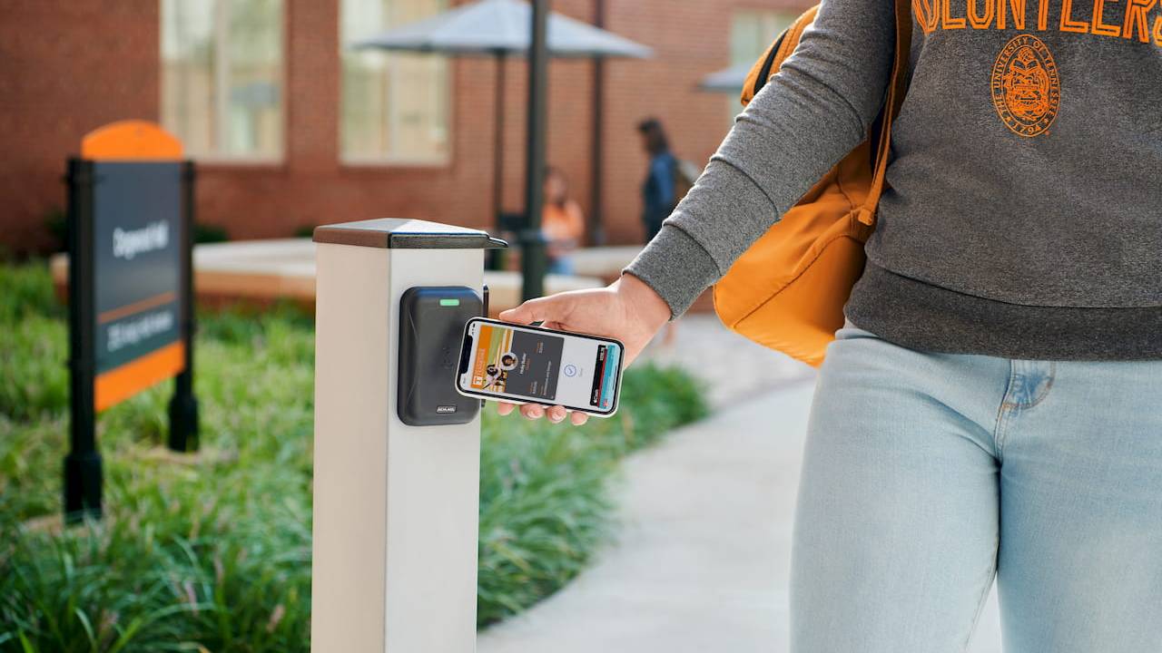 Apple Wallet student ID support released at 12 new universities