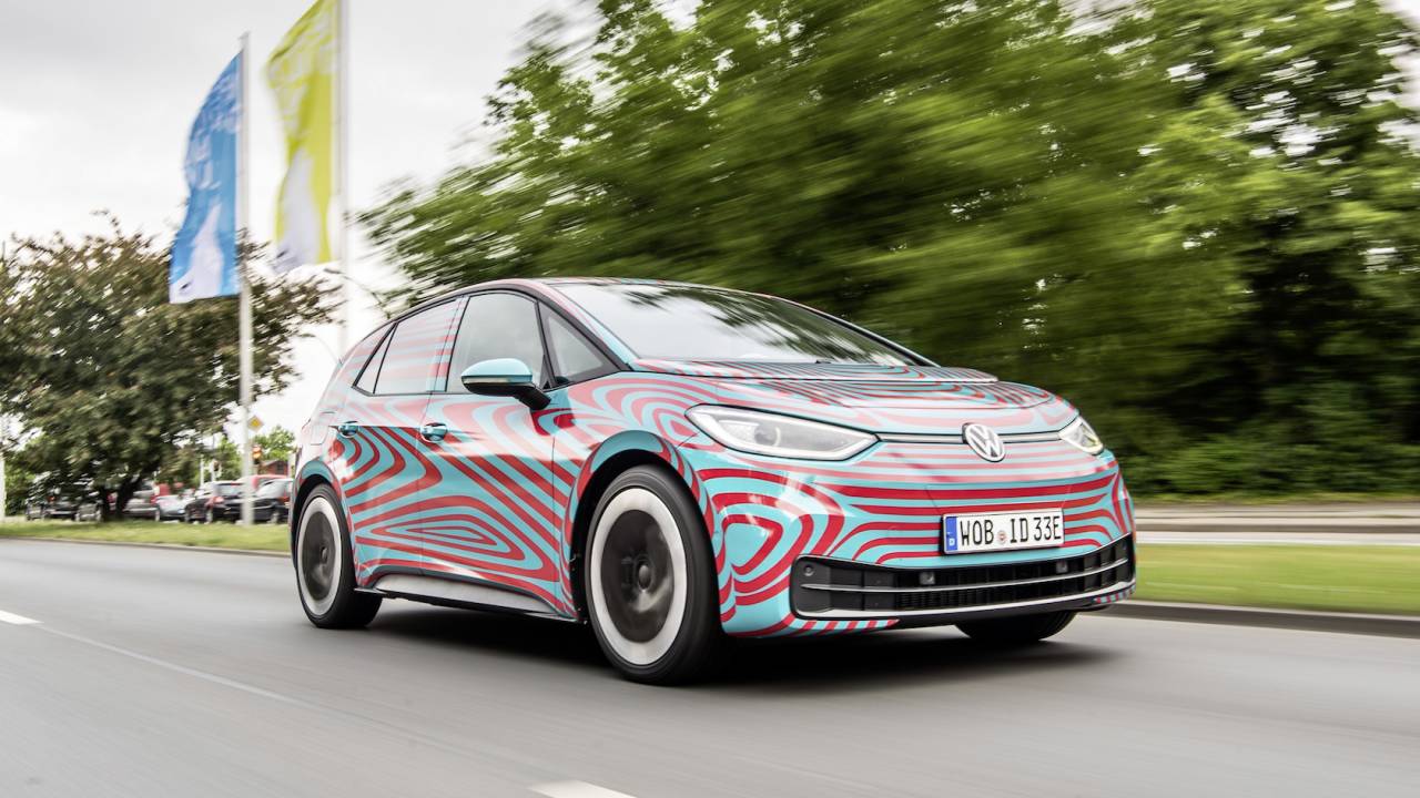 VW ID.3 holographic head-up display teases the future of EV cabins