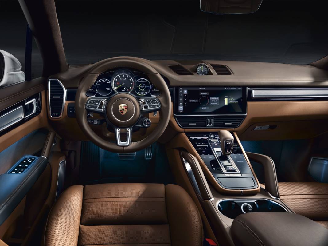 2020 Porsche Cayenne Turbo S E,Hybrid SUV and Coupe promise