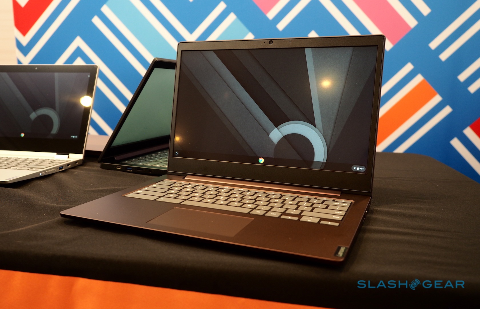 Lenovo Chromebook C340 And S340 Offer Usb C On A Budget Slashgear