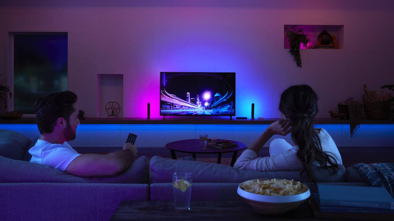 Philips Hue Play HDMI Sync Box makes a TV light show from any source