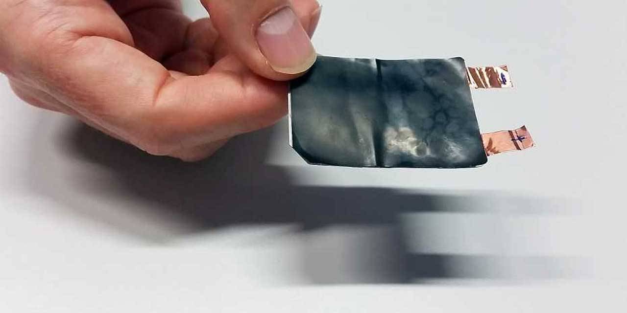 Researchers create a battery that bends and flexes SlashGear