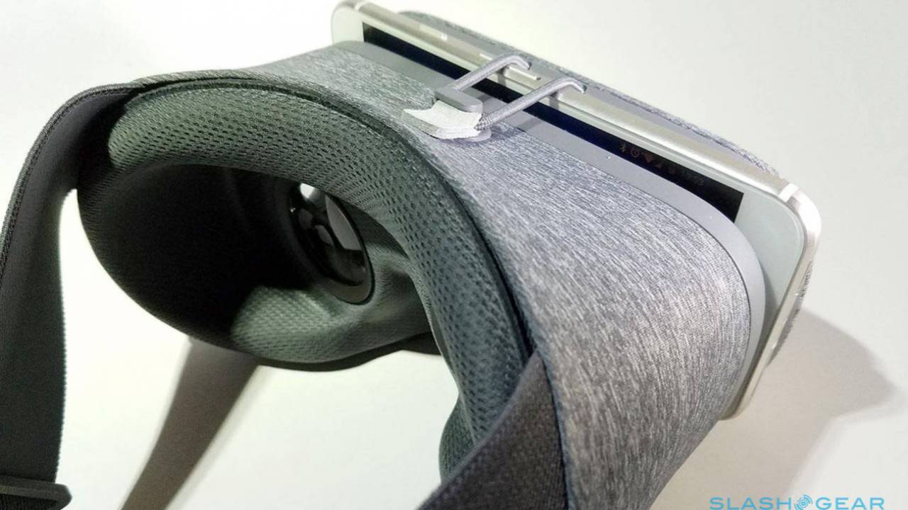 Hulu for Android loses Google Daydream VR headset support