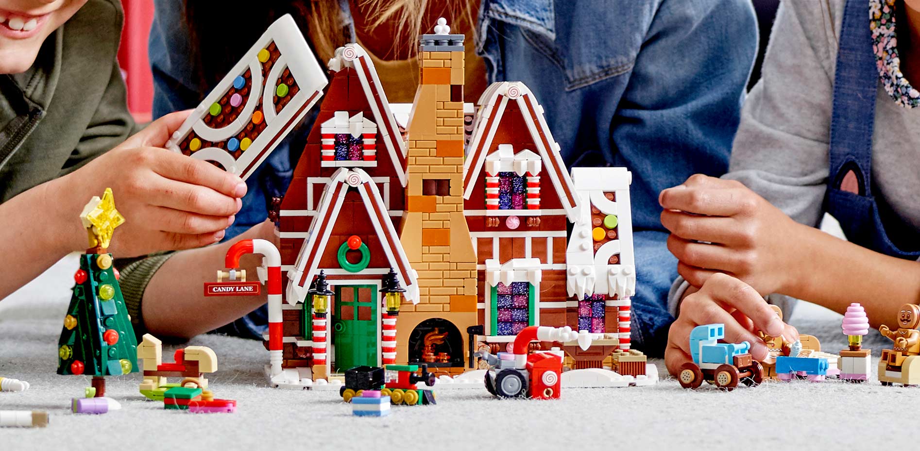 lego creator expert gingerbread house