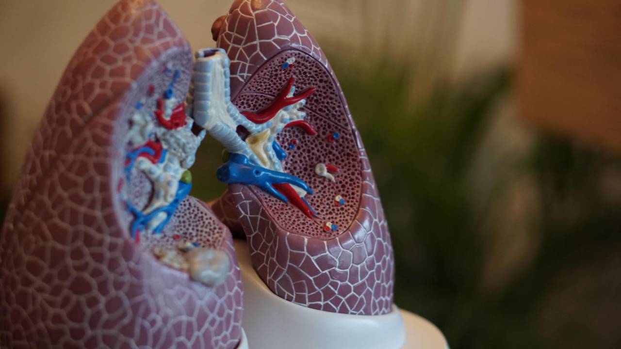 FDA reveals criminal probe into vaping-related lung condition