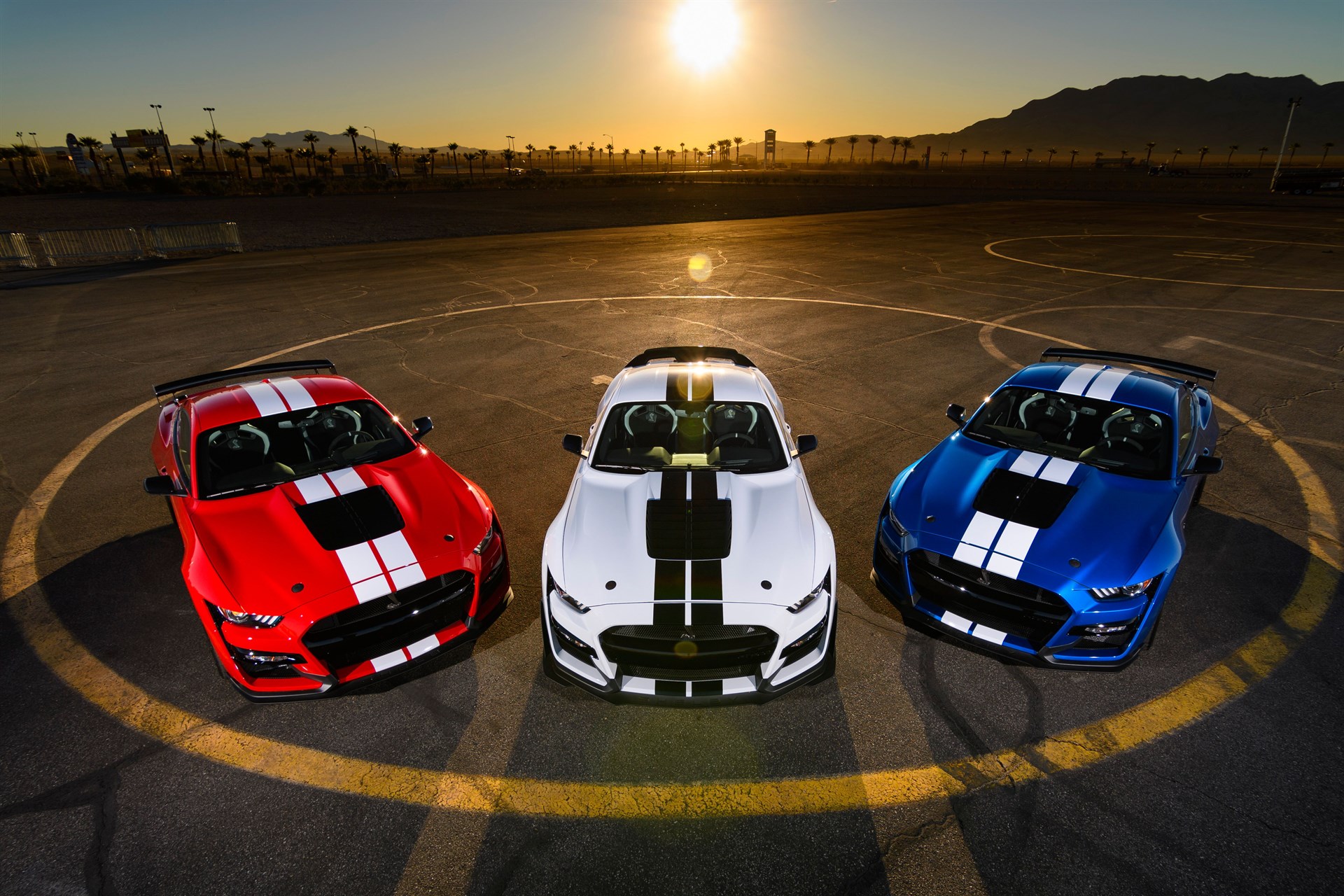 2020 Ford Mustang Shelby Gt500 First Drive Review The Boss Is Images, Photos, Reviews