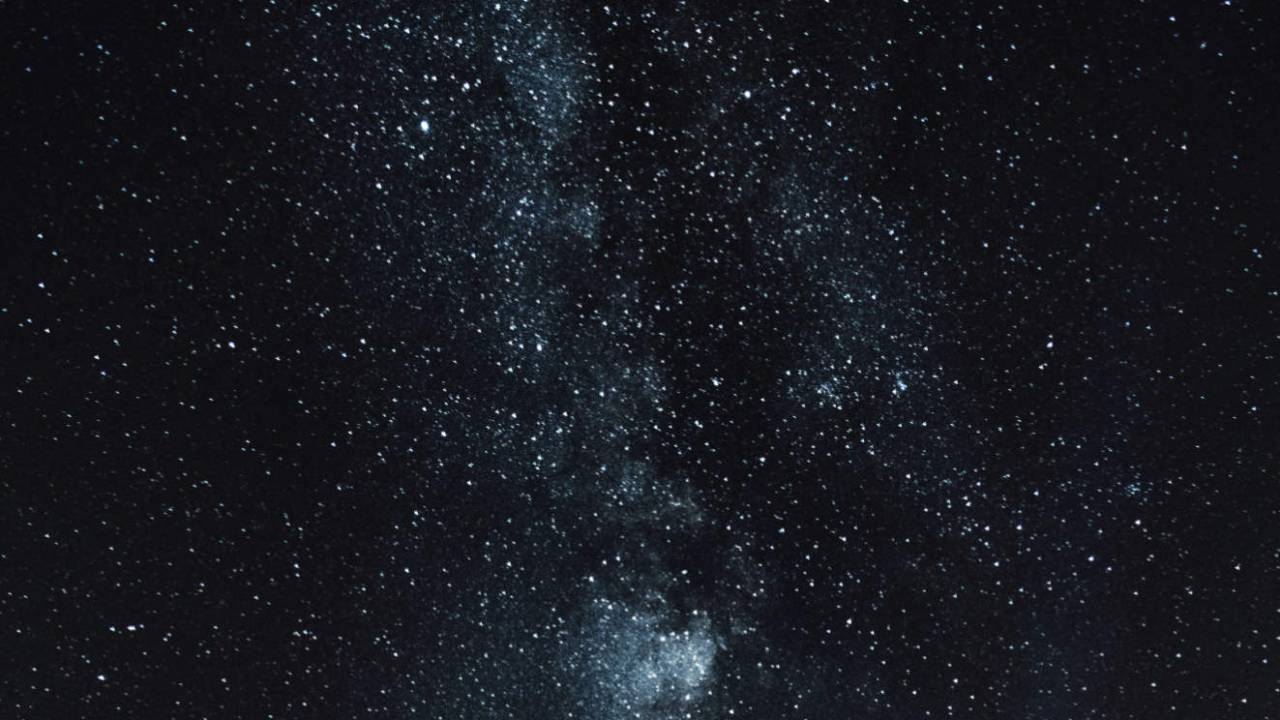 Orionids Meteor Shower 2019 How To Watch The Peak Tonight Slashgear