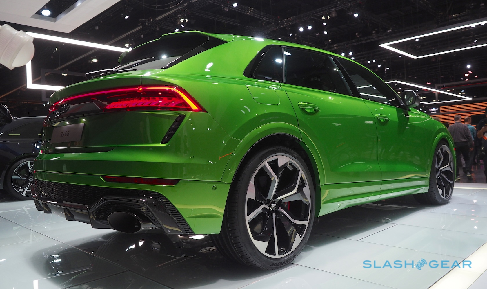 Audi Rs Q8 Makes Flagship Suv A Torque Rich Driver S Machine Slashgear