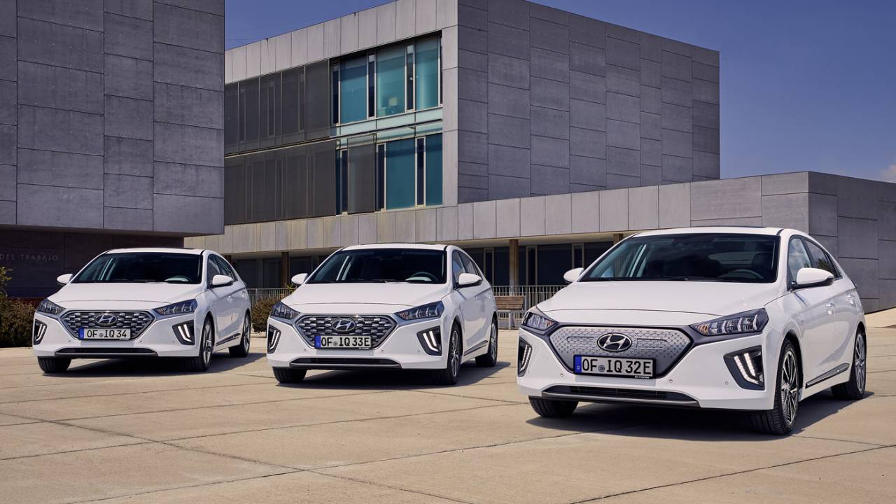 Hyundai IONIQ Electric menjadi mobil listrik paling murah di Indonesia