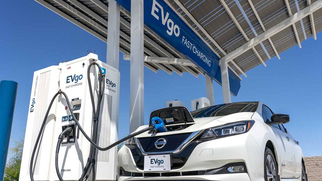 Nissan Energy Perks by EVgo gives Leaf buyers charge credits