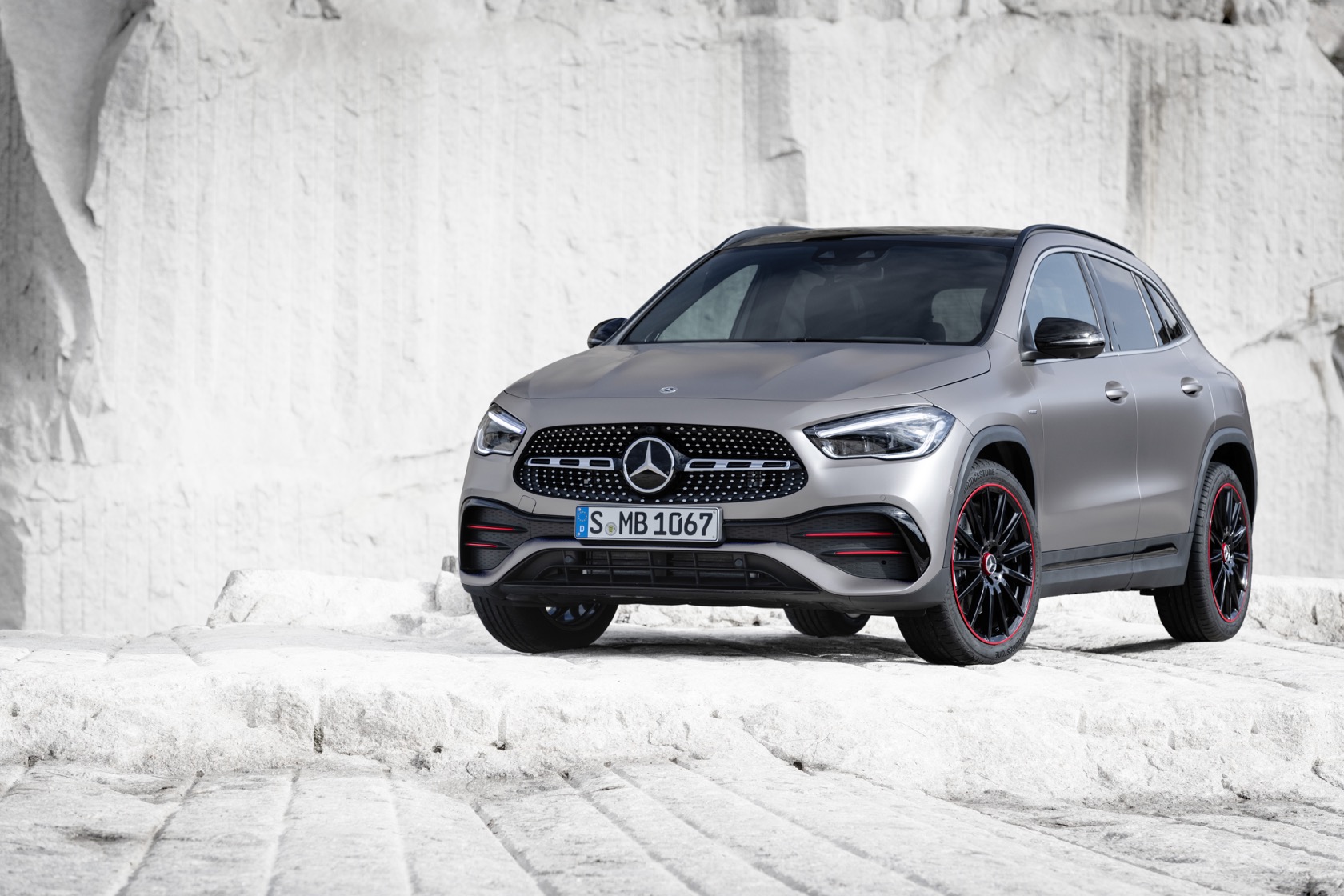 2021 Mercedes Gla 250 And Amg Gla 35 Promise Punchy Compact