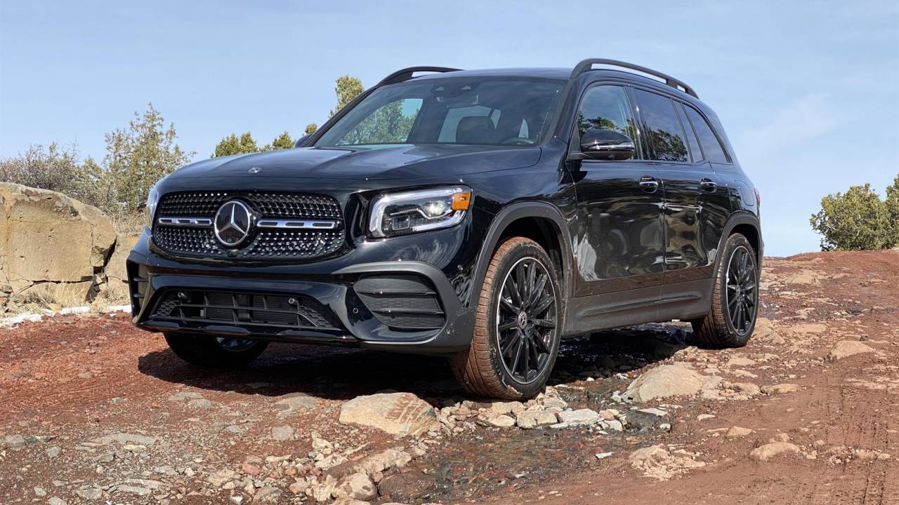 2020 Mercedes Benz Glb First Drive Review 3 Row Suv Is Compact Not Compromised Slashgear
