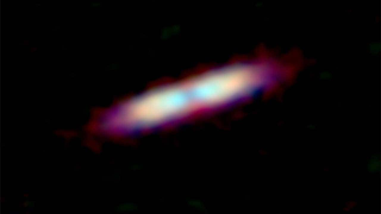 Discovery of giant gas cloud around distant star raises questions