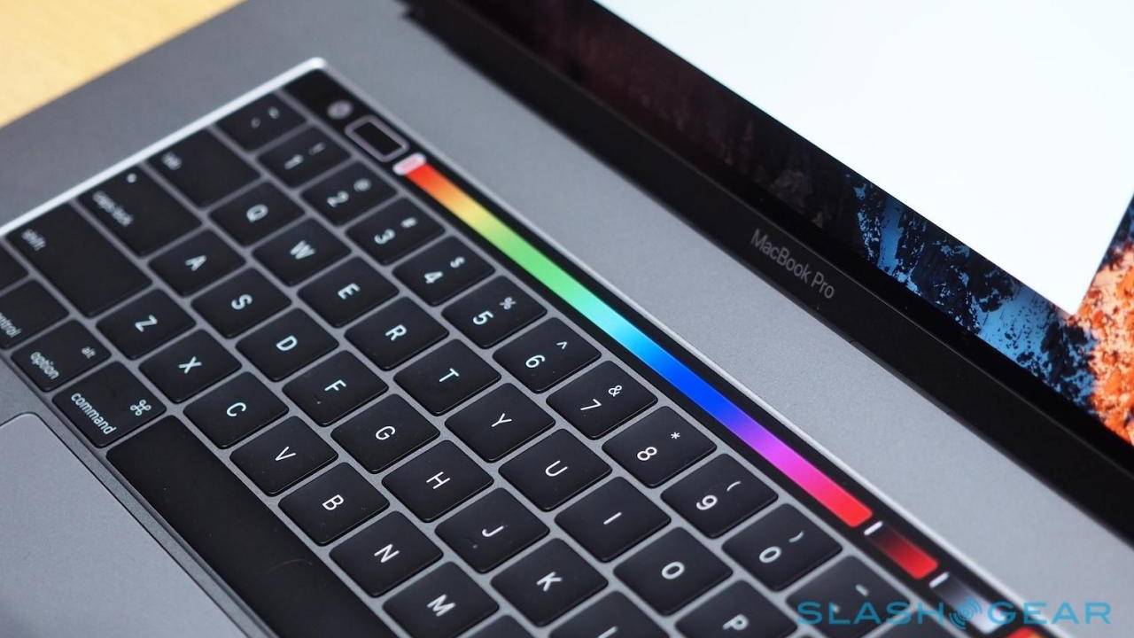 MacBook butterfly keyboard lawsuit will proceed after all