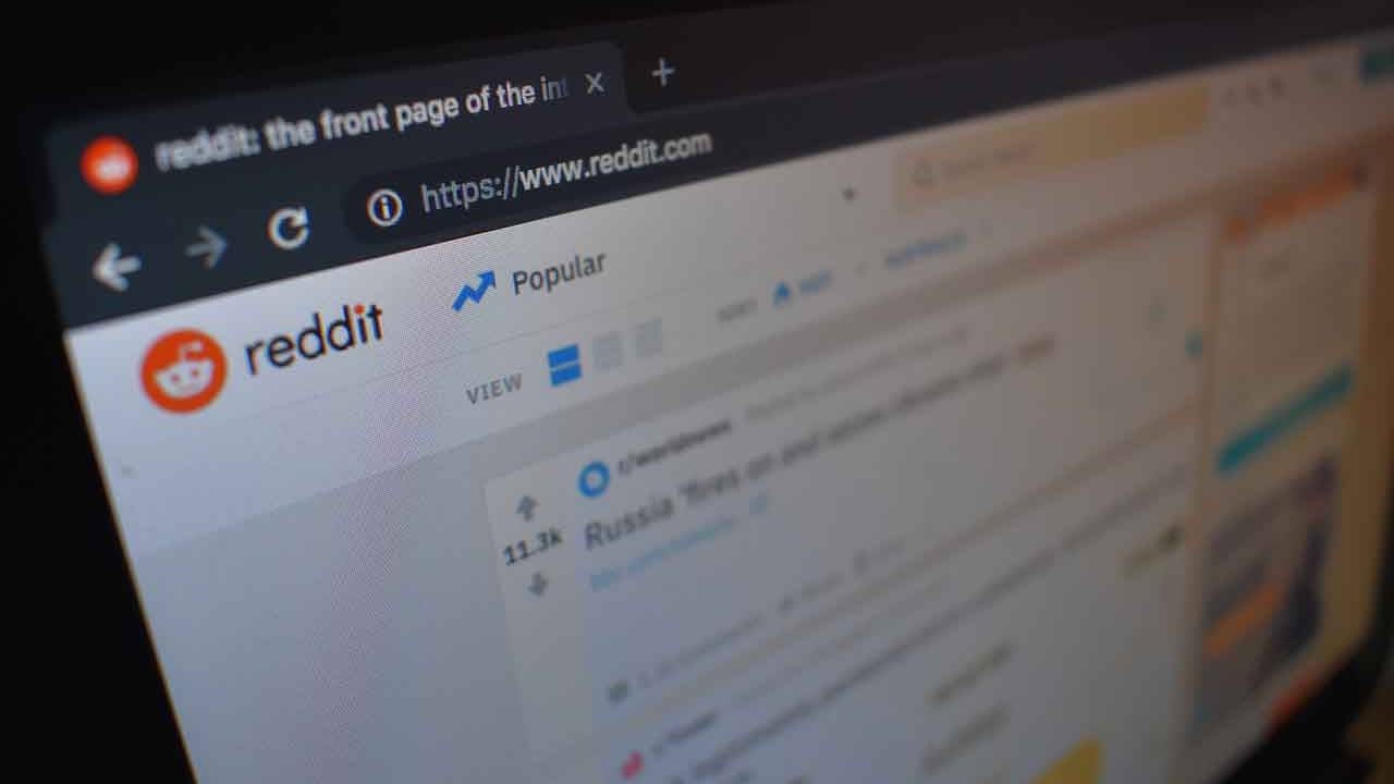 Reddit discloses possible Russian campaign, bans dozens of accounts