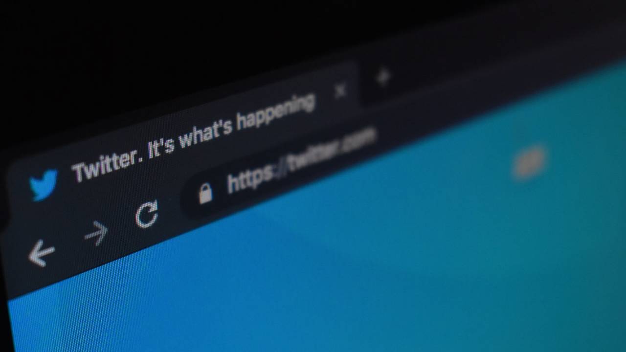 Twitter Ends Support For Animated Pngs Here S Why They Re A Problem Slashgear Twitter Ends Support For Animated Pngs Here S Why They Re A Problem Slashgear