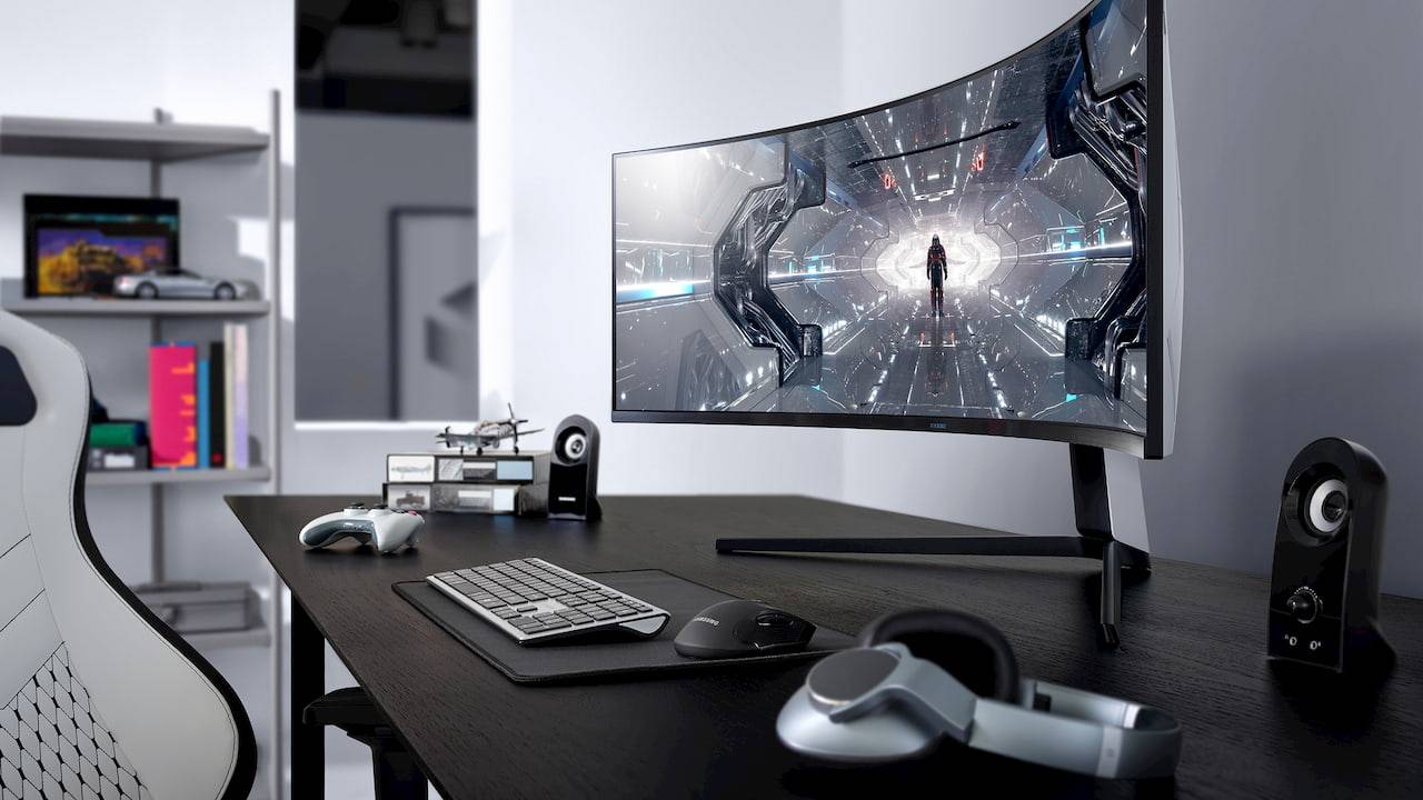 Samsung’s new Odyssey gaming monitor line stars 49-inch behemoth
