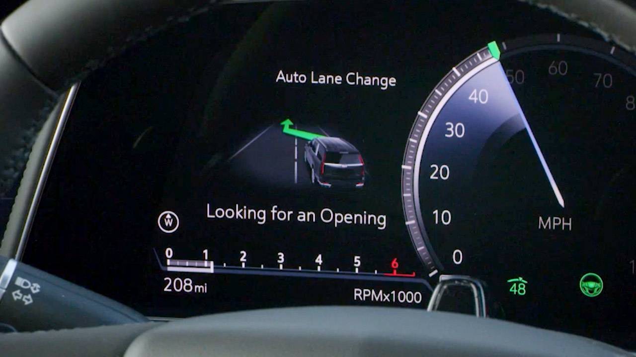 Cadillac Super Cruise auto lane-change added – but there’s a catch