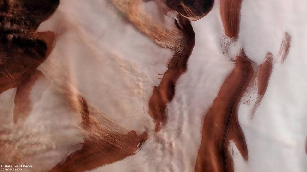 ESA’s Mars Express snaps stunning image of Red Planet’s icy cap